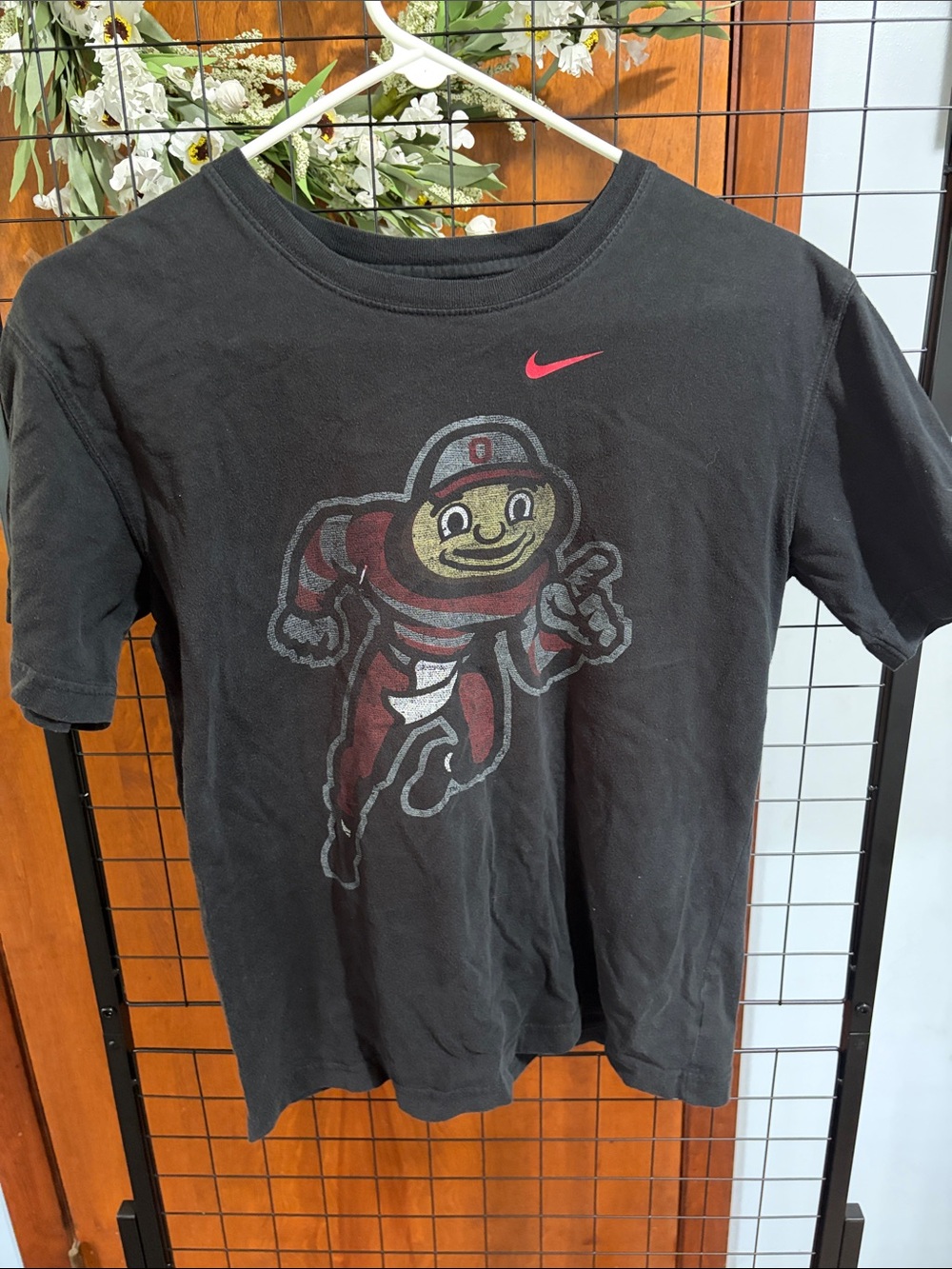 Nike youth Black Tee with Red and Gray Ohio Mascot Graphic